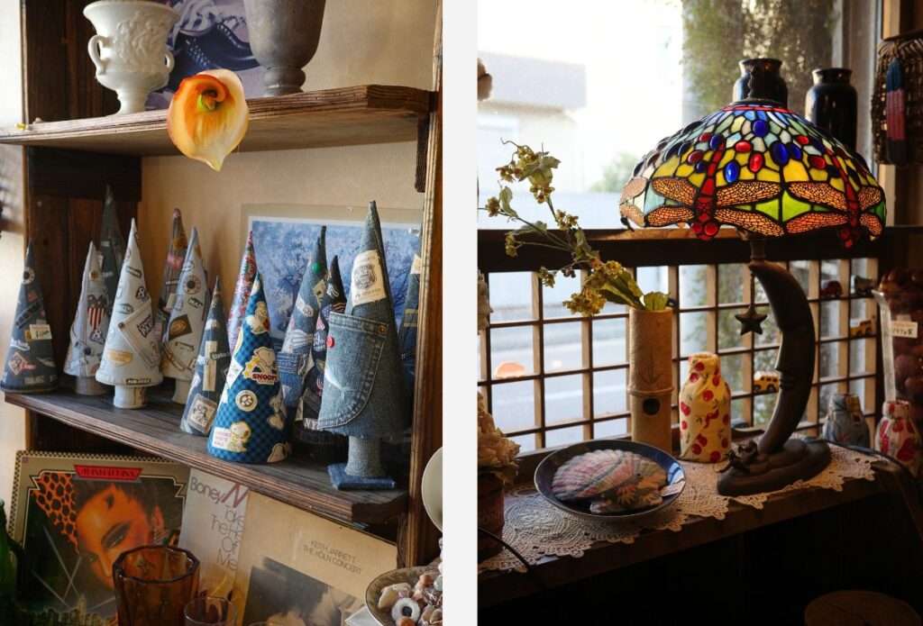 flolla flore 店内に並ぶ手作り雑貨とレトロな照明。